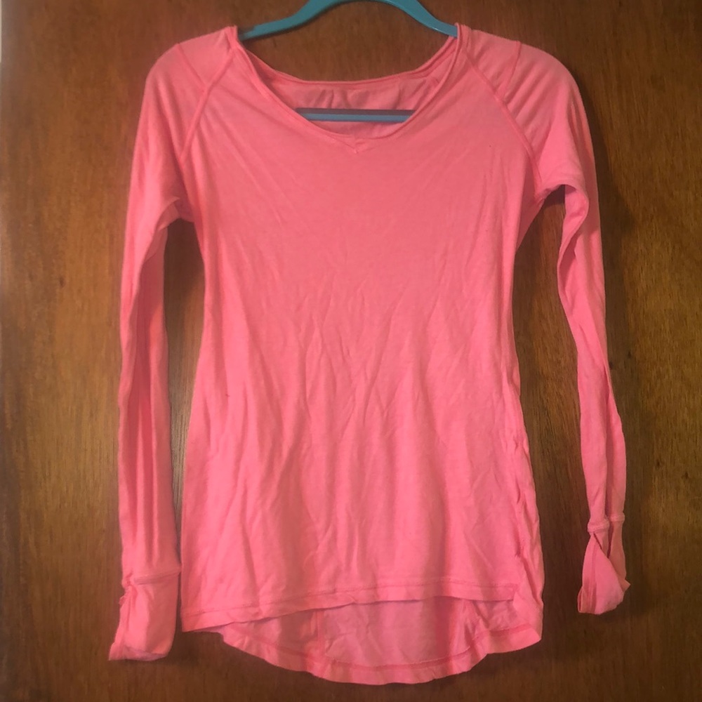 Calvin Klein Medium Pink Athletic Workout Shirt